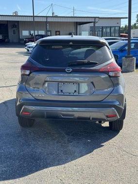 2022 Nissan Kicks S