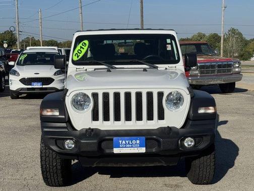 2019 Jeep Wrangler Sport