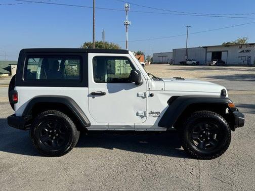 2019 Jeep Wrangler Sport