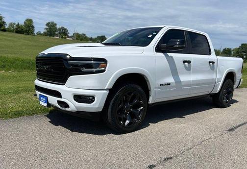 Bright White Clearcoat 2023 RAM 1500 Limited