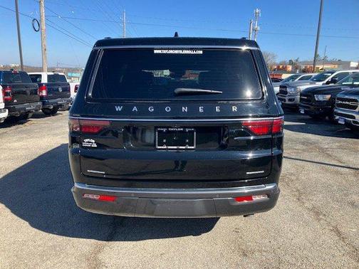2022 Jeep Wagoneer Series III