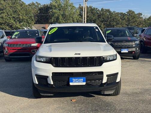 2023 Jeep Grand Cherokee L Laredo
