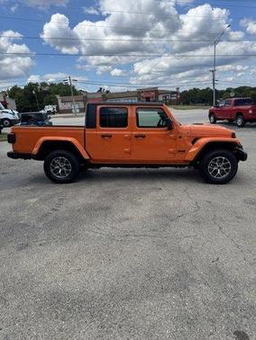 2025 Jeep Gladiator Sport