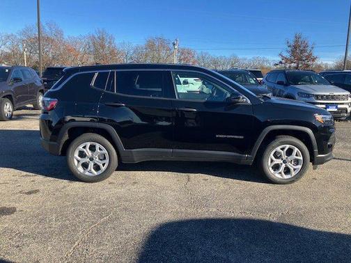2025 Jeep Compass Sport