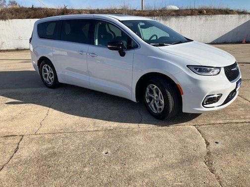 2024 Chrysler Pacifica Limited