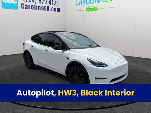 White 2023 Tesla Model Y Long Range Dual Motor All-Wheel Drive
