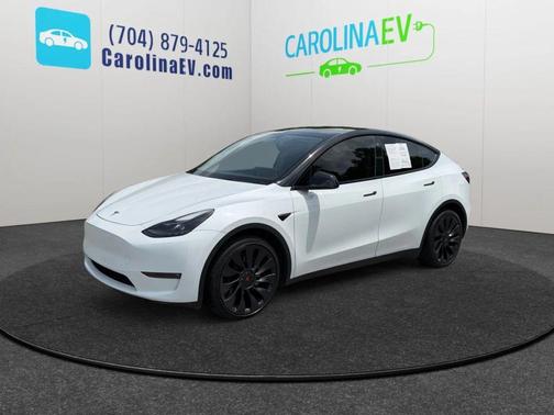 White 2023 Tesla Model Y Long Range Dual Motor All-Wheel Drive