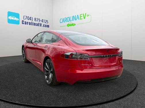 2016 Tesla Model S 90D