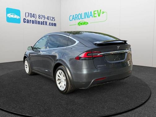 Gray 2017 Tesla Model X 100D
