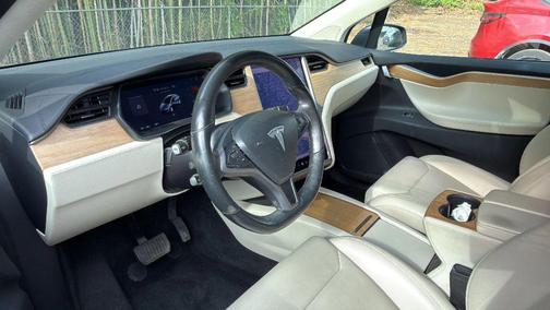 Gray 2019 Tesla Model X Long Range