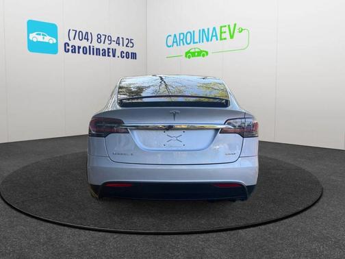 Silver 2018 Tesla Model X 75D