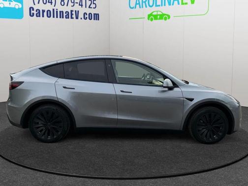 2024 Tesla Model Y Long Range Dual Motor All-Wheel Drive