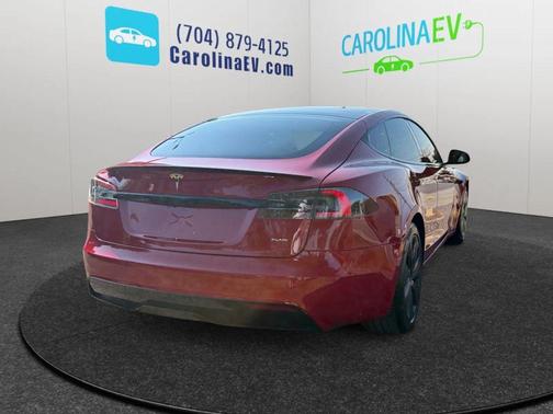 2021 Tesla Model S Plaid