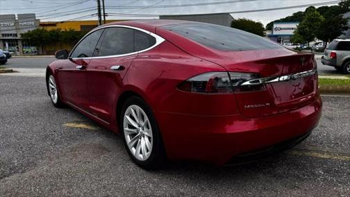 2016 Tesla Model S 70D