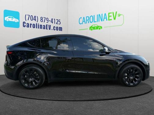 2023 Tesla Model Y Long Range Sport Utility 4D