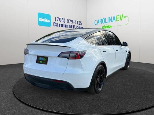 2021 Tesla Model Y Long Range Dual Motor All-Wheel Drive