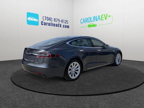 2016 Tesla Model S 90D