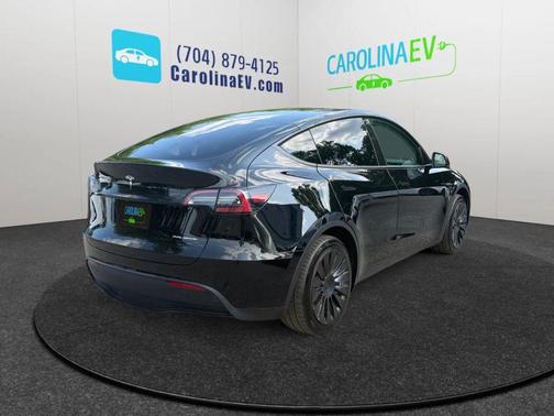 2024 Tesla Model Y Long Range Dual Motor All-Wheel Drive