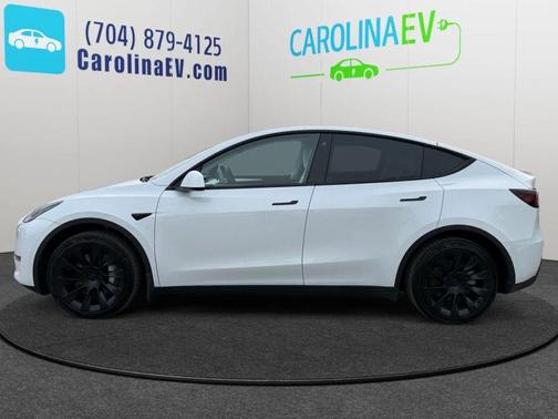 2023 Tesla Model Y Long Range Dual Motor All-Wheel Drive