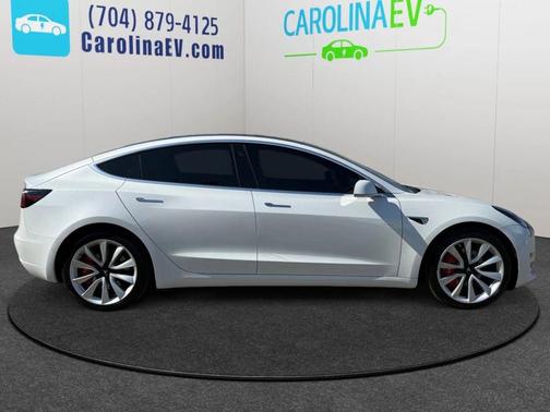 2020 Tesla Model 3 Performance