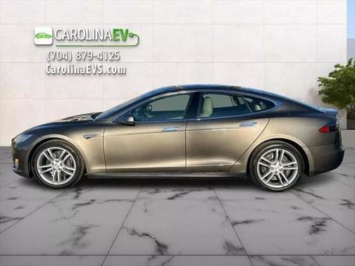 2015 Tesla Model S 70