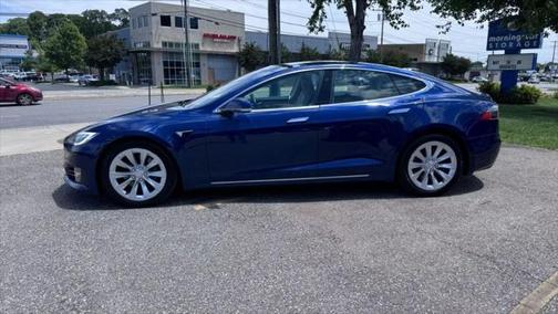 2016 Tesla Model S 75D
