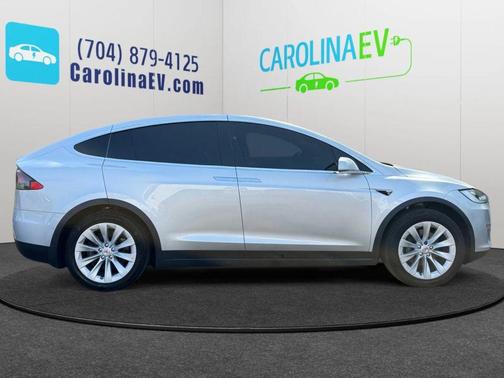 Silver 2017 Tesla Model X 75D