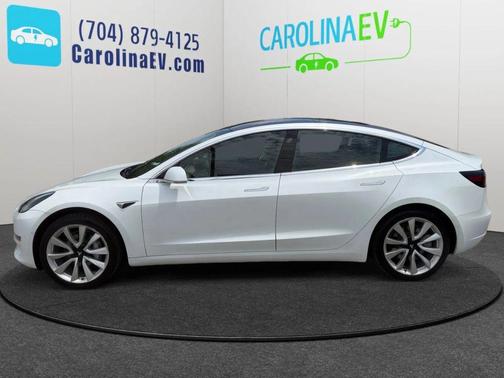 Pearl White Multi-Coat 2018 Tesla Model 3 Long Range