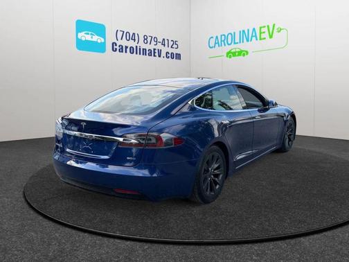 Deep Blue Metallic 2016 Tesla Model S 90D