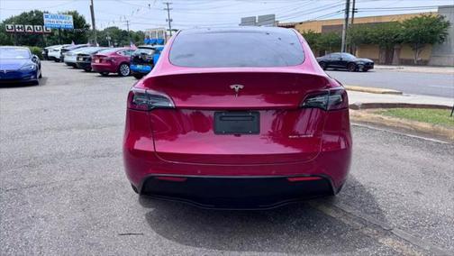 2022 Tesla Model Y Long Range Dual Motor All-Wheel Drive