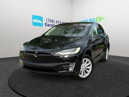 2018 Tesla Model X 75D Sport Utility 4D