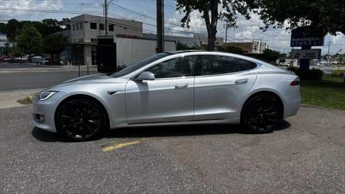 2018 Tesla Model S 75D