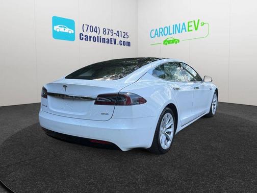 2016 Tesla Model S 90D