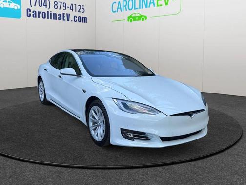 2016 Tesla Model S 90D