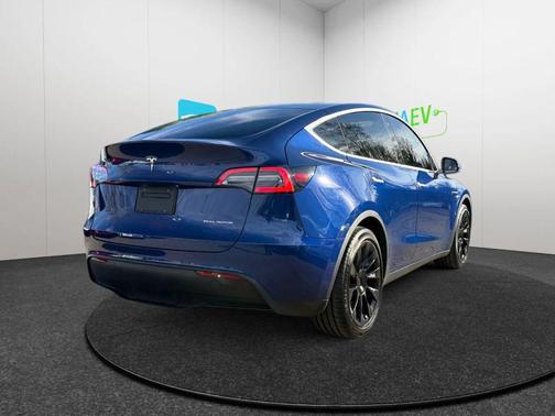 2020 Tesla Model Y Long Range Dual Motor All-Wheel Drive