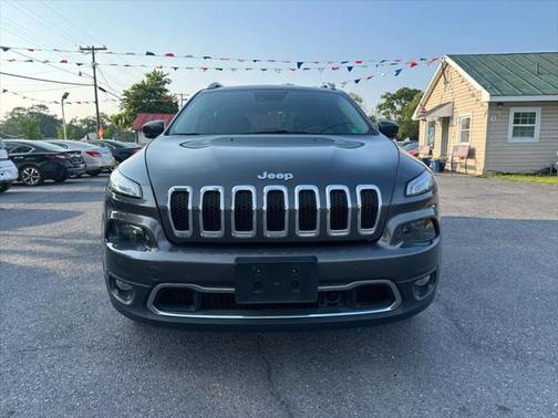 2014 Jeep Cherokee Sport