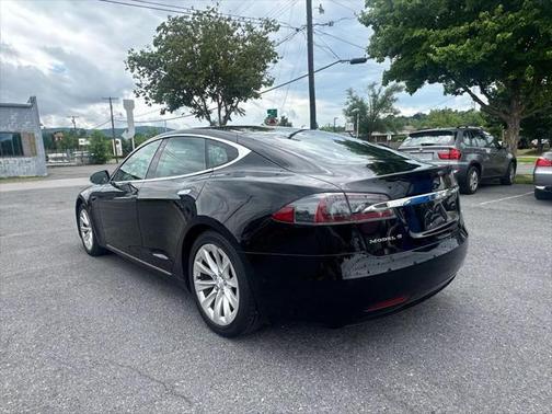 2018 Tesla Model S 75D