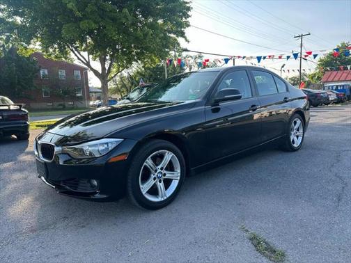 2014 BMW 328 328i xDrive Sedan 4D