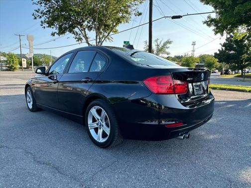 2014 BMW 328 328i xDrive Sedan 4D