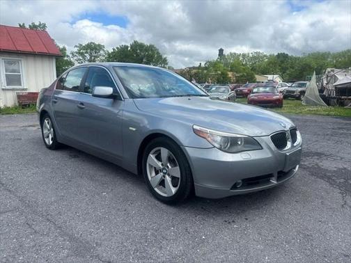 2006 BMW 530 530xi Sedan 4D