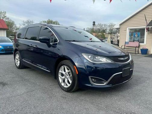 2018 Chrysler Pacifica Touring-L Plus