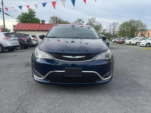 2018 Chrysler Pacifica Touring-L Plus