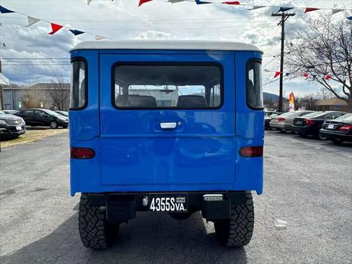 1971 Toyota Land Cruiser Base