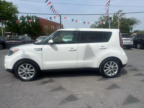 2018 Kia Soul +