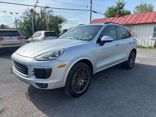 2017 Porsche Cayenne E-Hybrid S