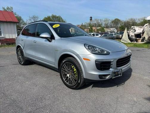 2017 Porsche Cayenne E-Hybrid S