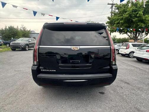 2016 Cadillac Escalade Sport