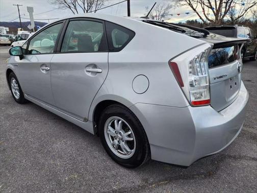 2010 Toyota Prius One