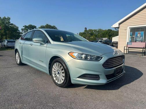 2013 Ford Fusion Hybrid SE Hybrid
