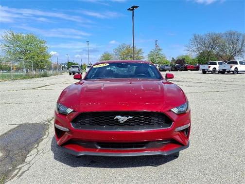 2021 Ford Mustang EcoBoost